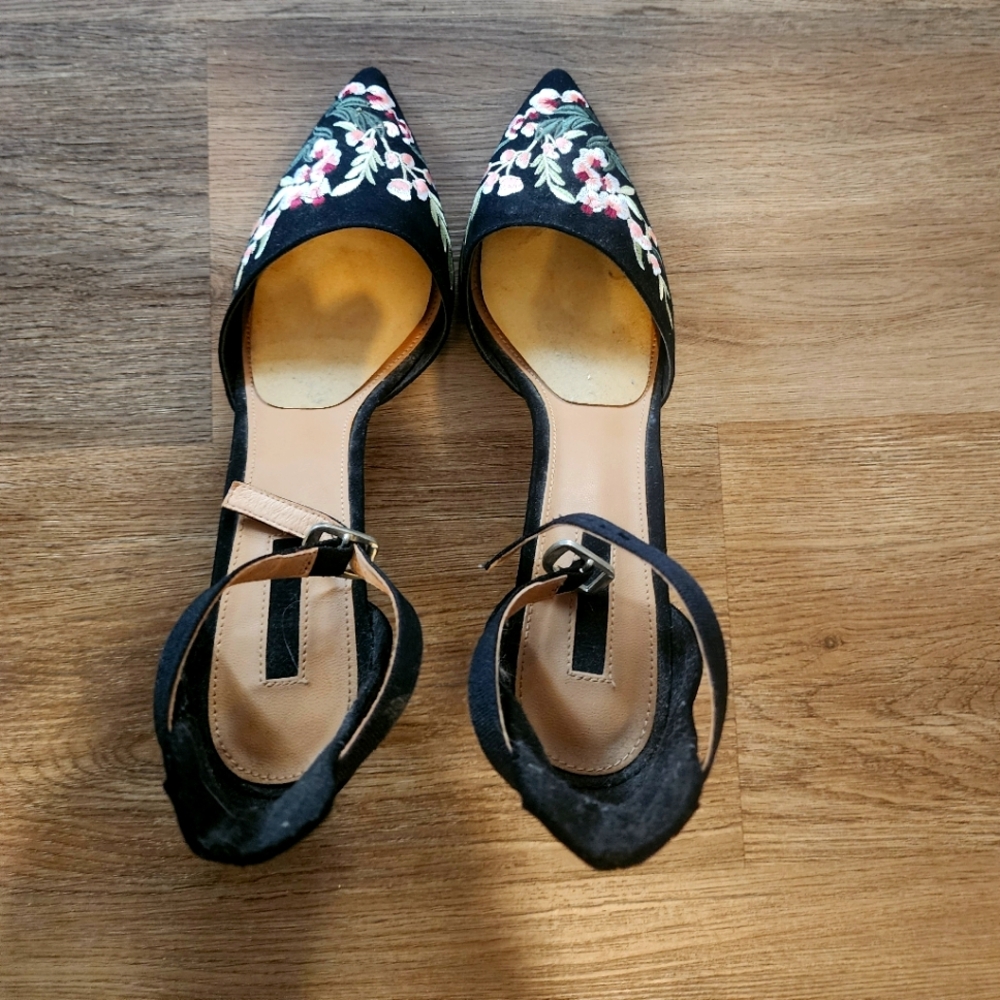 Floral Embroidered Black Women's Shoes